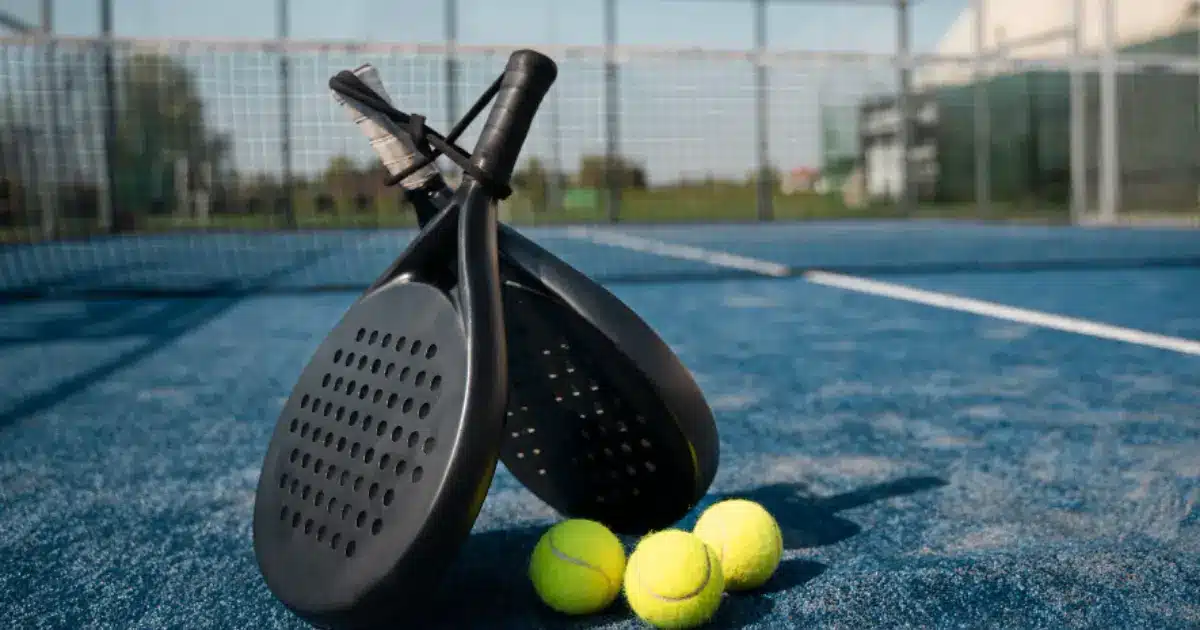 How to Choose a Pickleball Paddle